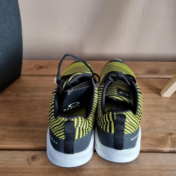 Oakley evzero Lightweight Trainers Size uk 10 Bnwt - Picture 4 of 4